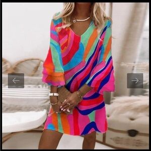 Bold colors Retro inspired bell sleeved V-neck Dress NWT Size Small
